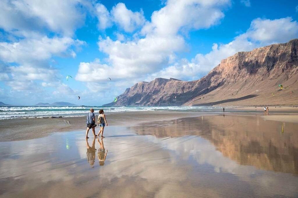Apartamento La Ubilla Famara Exteriör bild